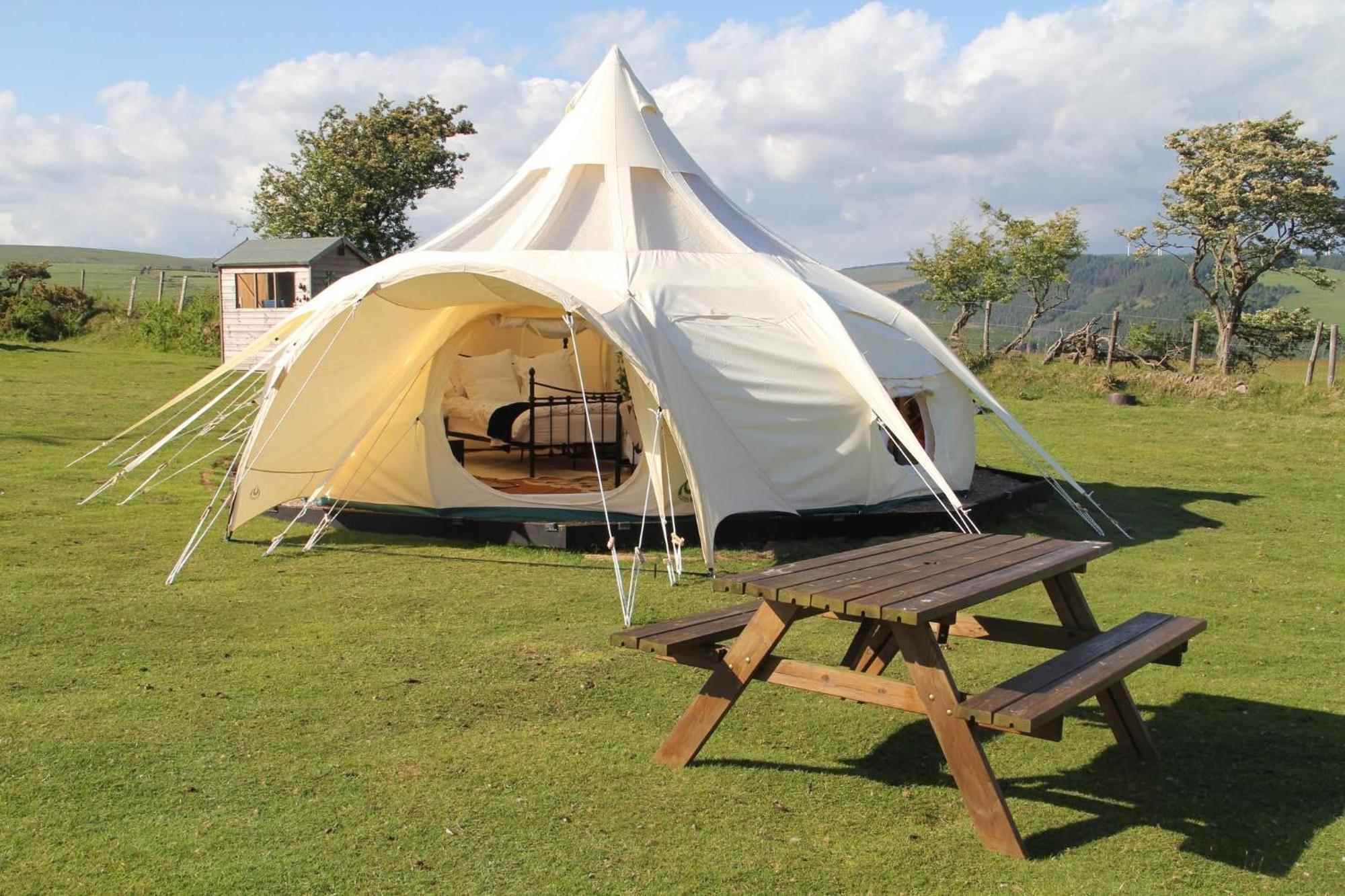 Tal-Y-Fan Farm 6M Stargazer Tent Bridgend  Εξωτερικό φωτογραφία