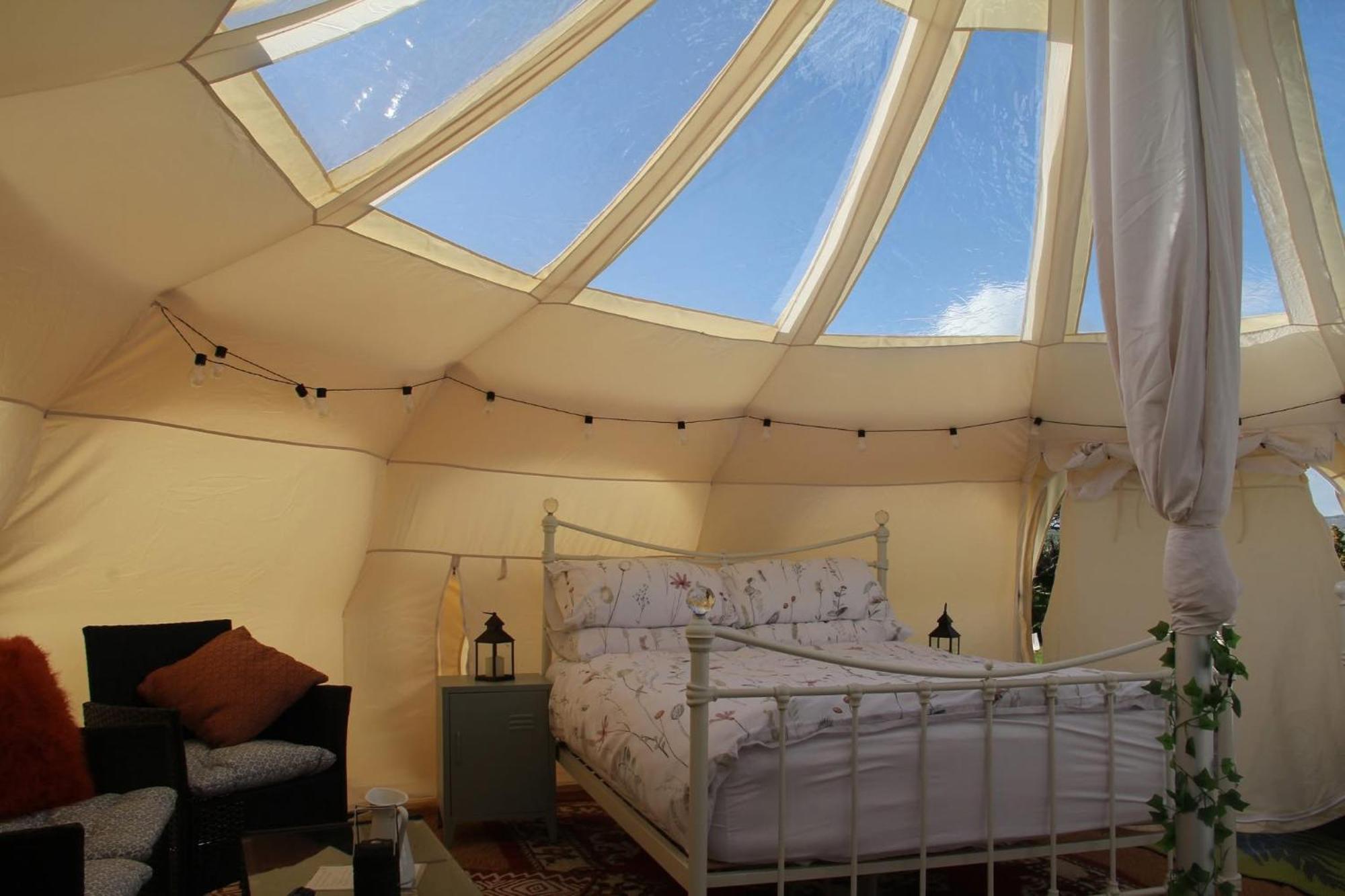 Tal-Y-Fan Farm 6M Stargazer Tent Bridgend  Εξωτερικό φωτογραφία